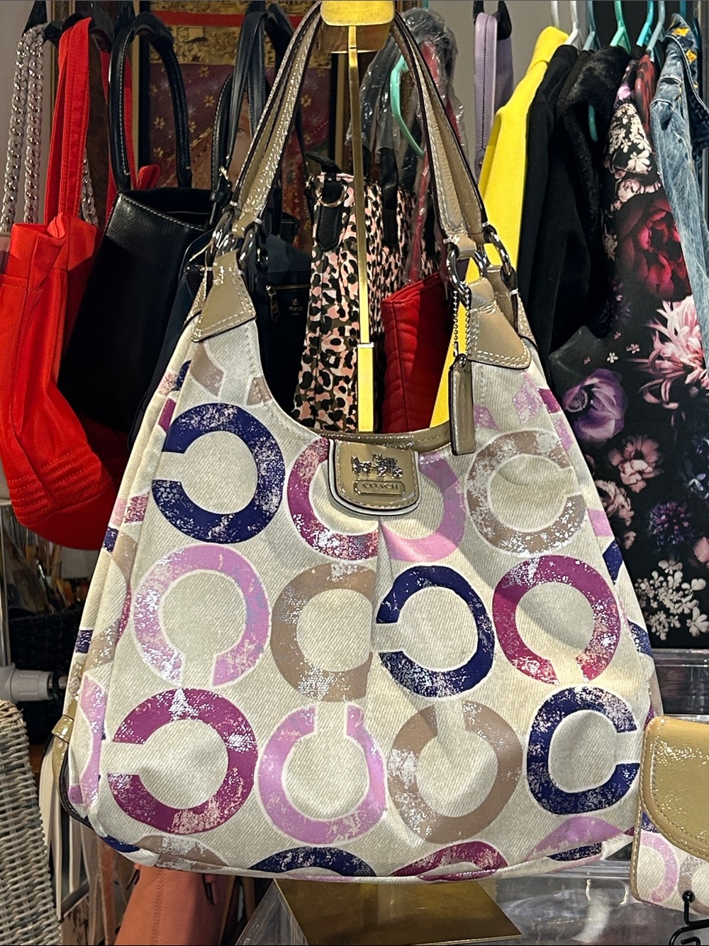 Coach 2012 Madison Signature Distressed Op Art Maggie Hobo Bag & Wallet EUC - Picture 2 of 10